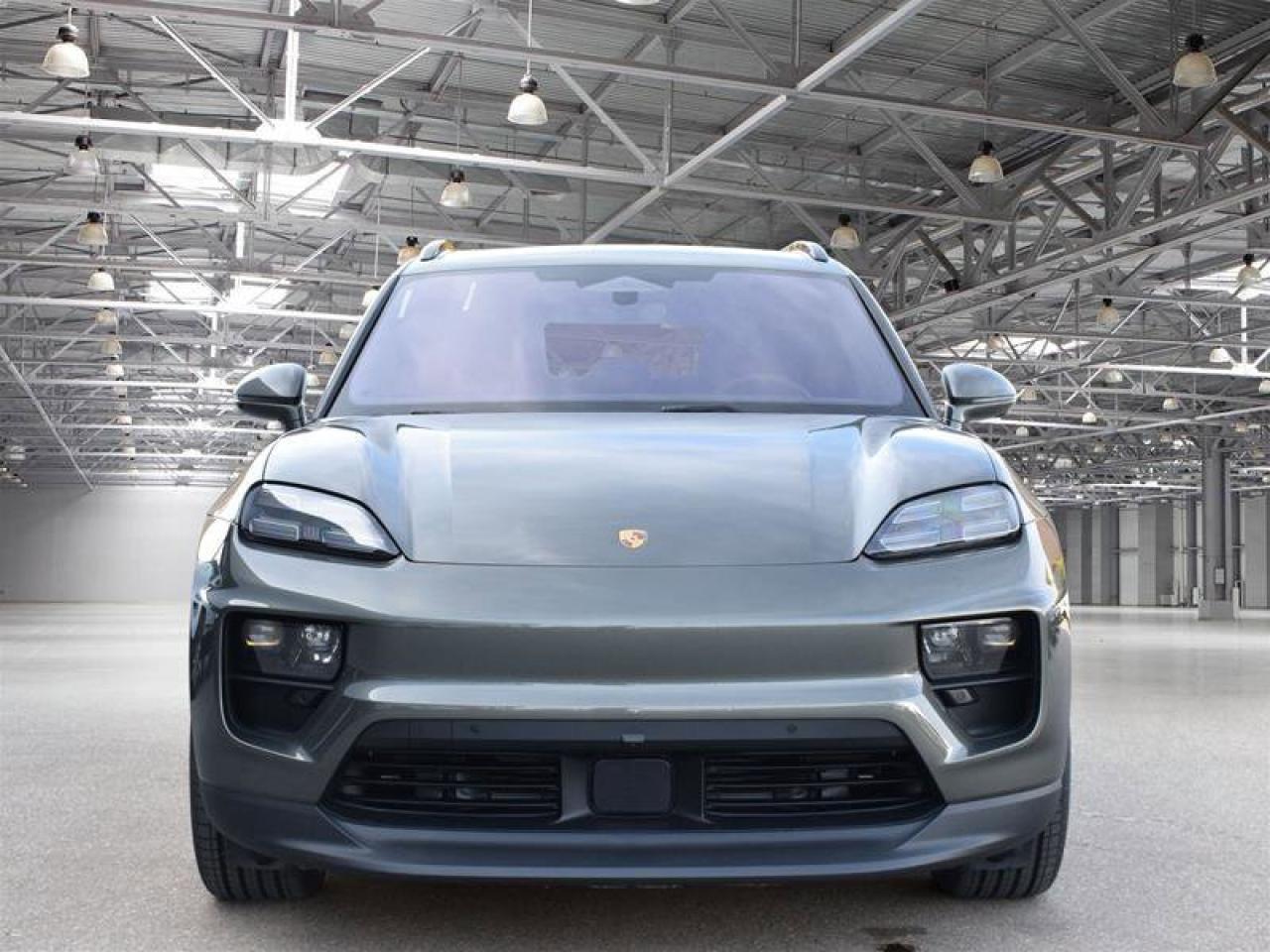 2024 Porsche Macan Electric 4 Green Photo2