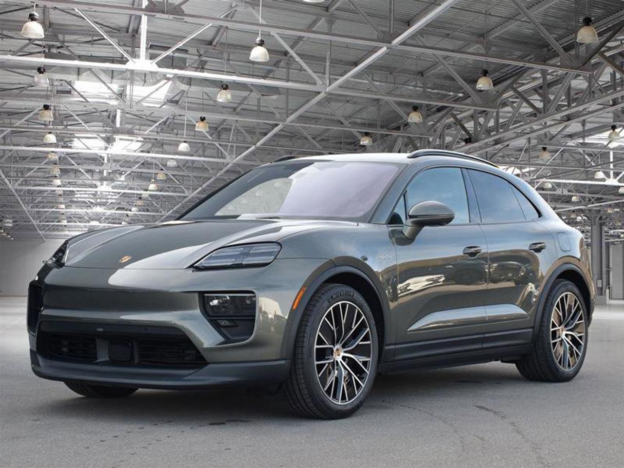 2024 Porsche Macan Electric 4 Green Photo0