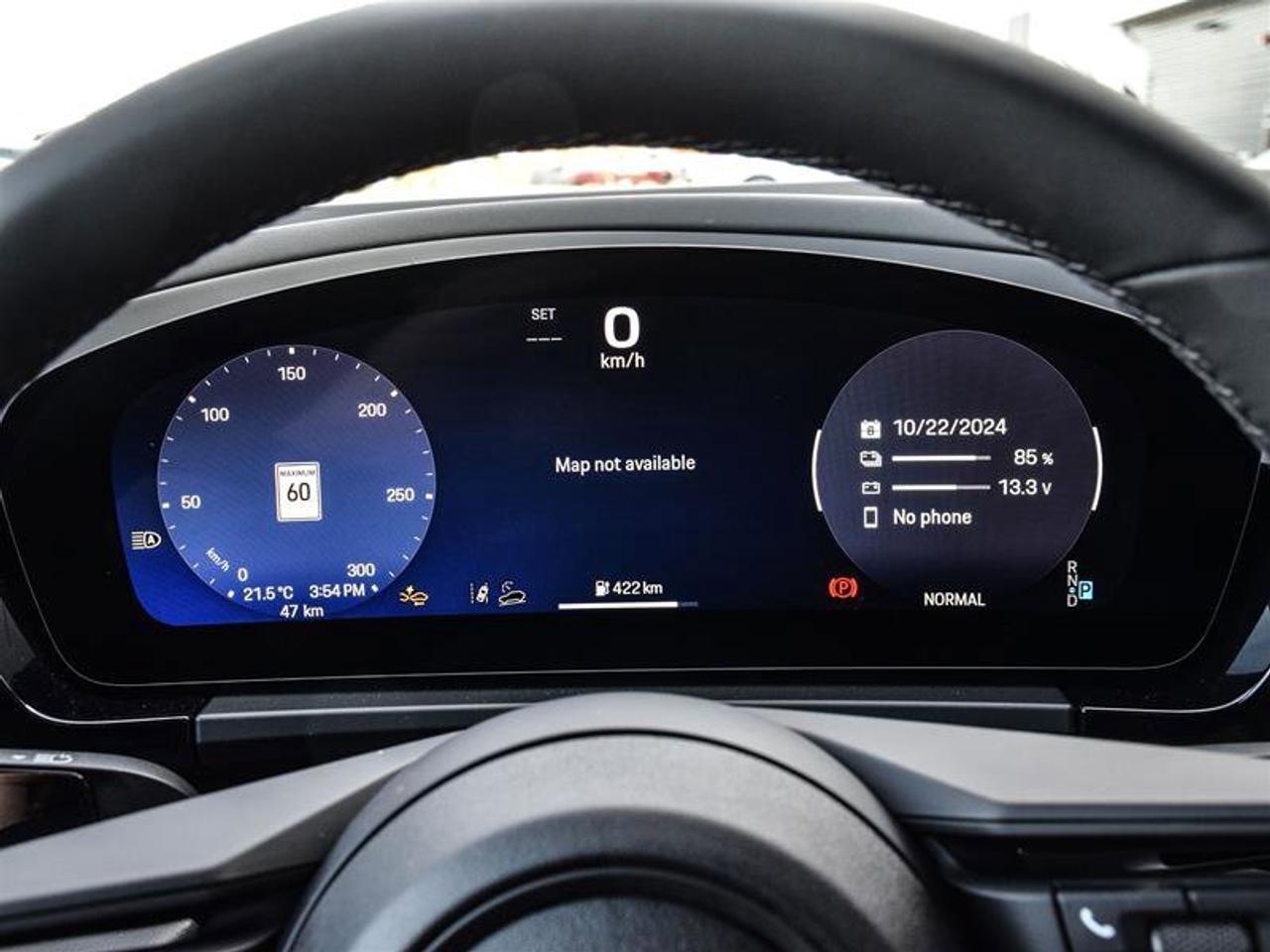 2024 Porsche Macan Electric 4 Green Photo