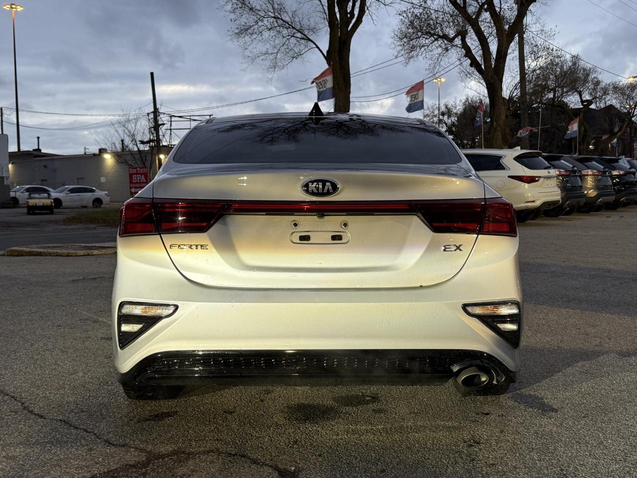 2020 Kia Forte EX IVT l BSM l Carplay l 2.0L l 4CYL l Fuel Saver Photo