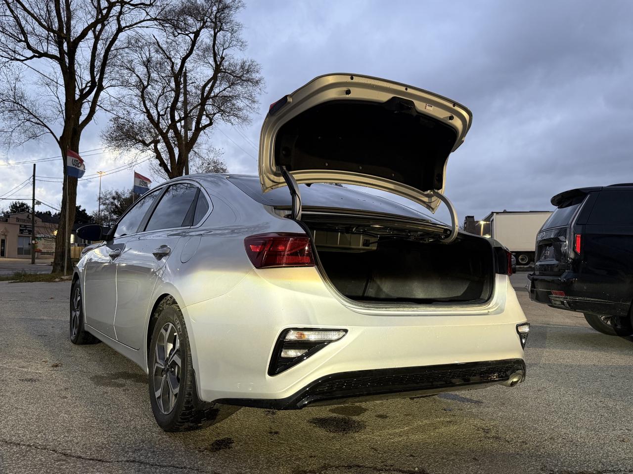 2020 Kia Forte EX IVT l BSM l Carplay l 2.0L l 4CYL l Fuel Saver Photo