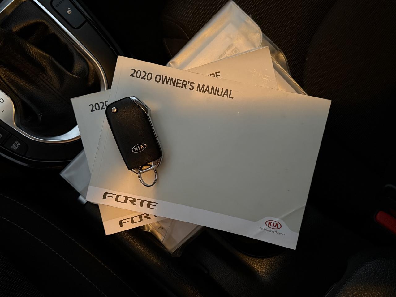 2020 Kia Forte EX IVT l BSM l Carplay l 2.0L l 4CYL l Fuel Saver Photo