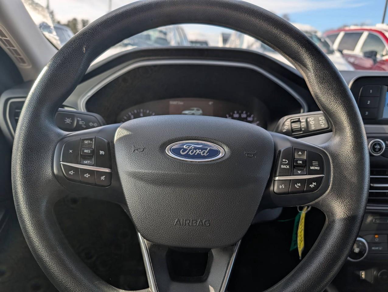 2020 Ford Escape S Photo