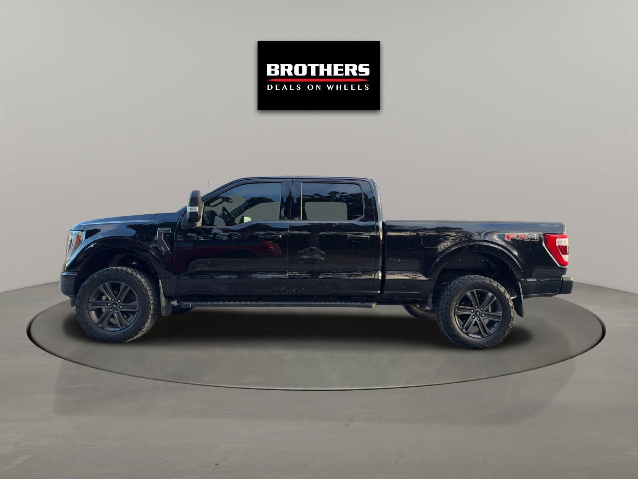 2022 Ford F-150 Lariat No Accidents 2.5 Lift Kit Photo3