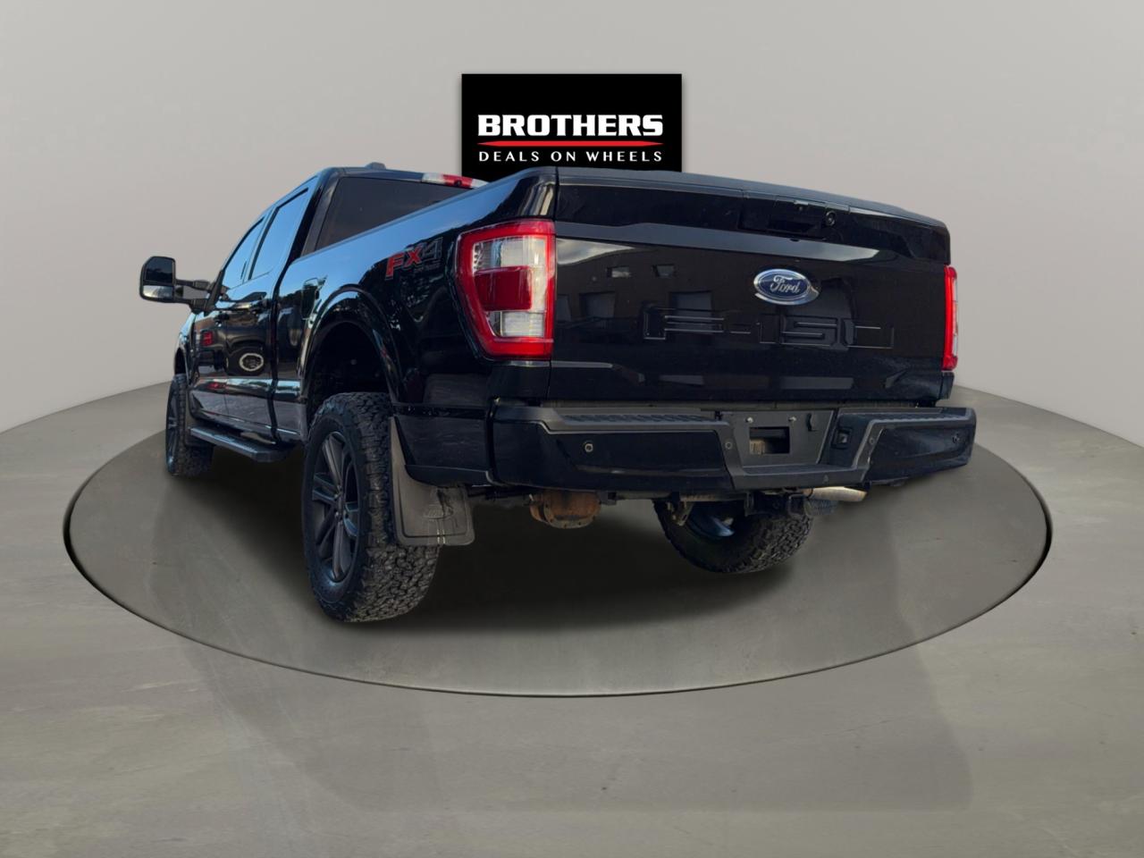 2022 Ford F-150 Lariat No Accidents 2.5 Lift Kit Photo