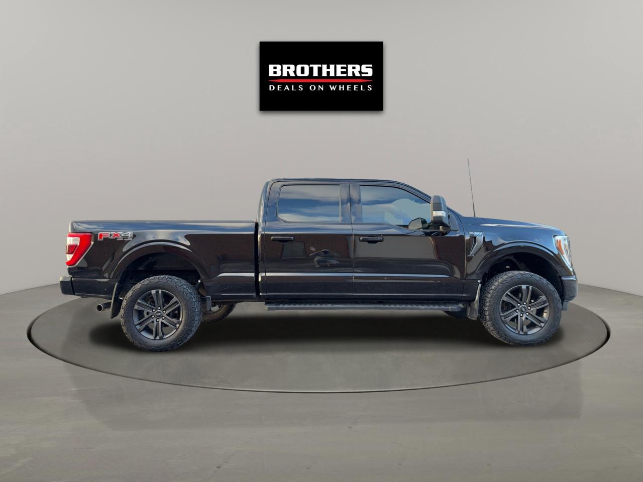 2022 Ford F-150 Lariat No Accidents 2.5 Lift Kit Photo