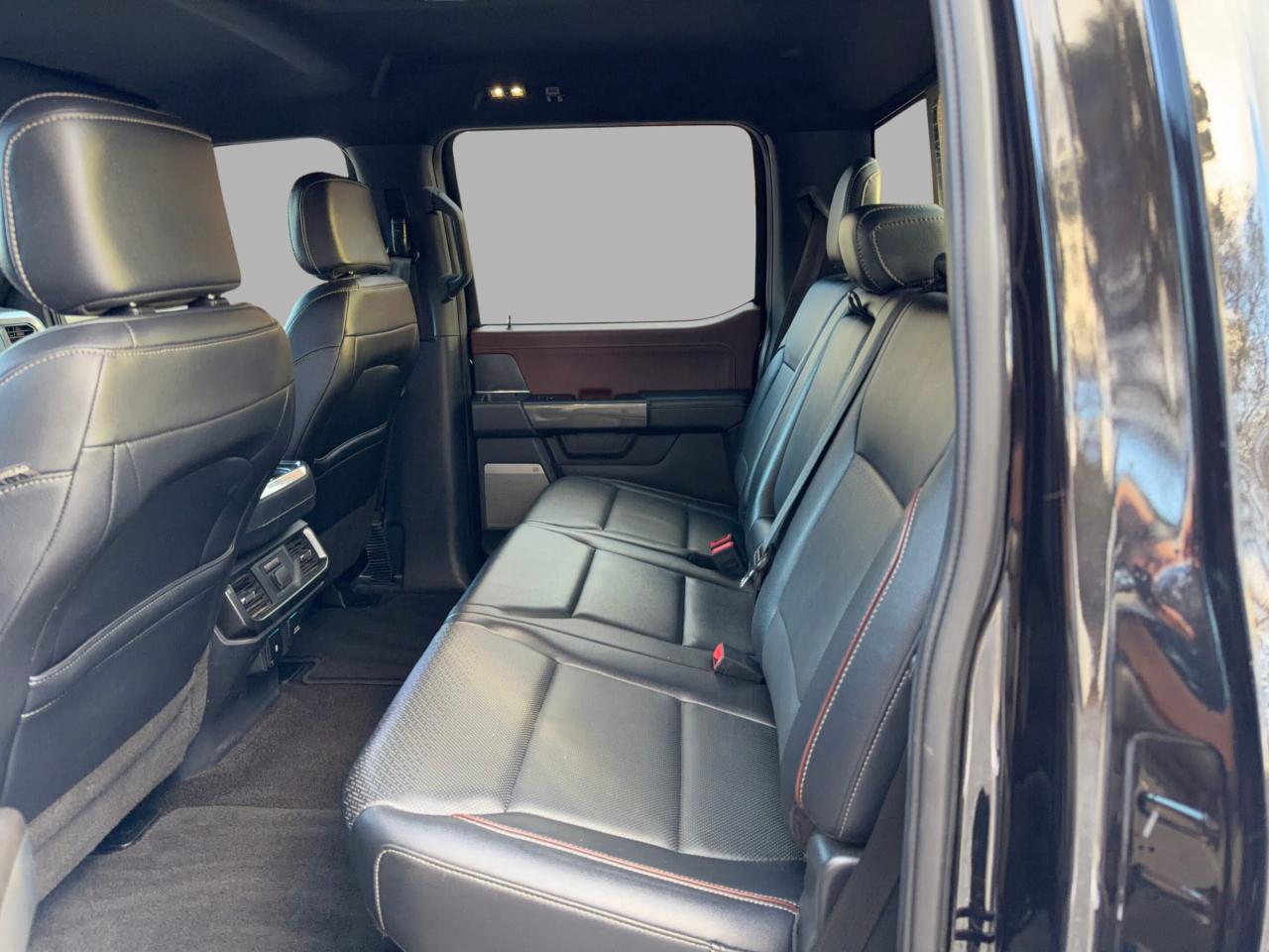 2022 Ford F-150 Lariat No Accidents 2.5 Lift Kit Photo