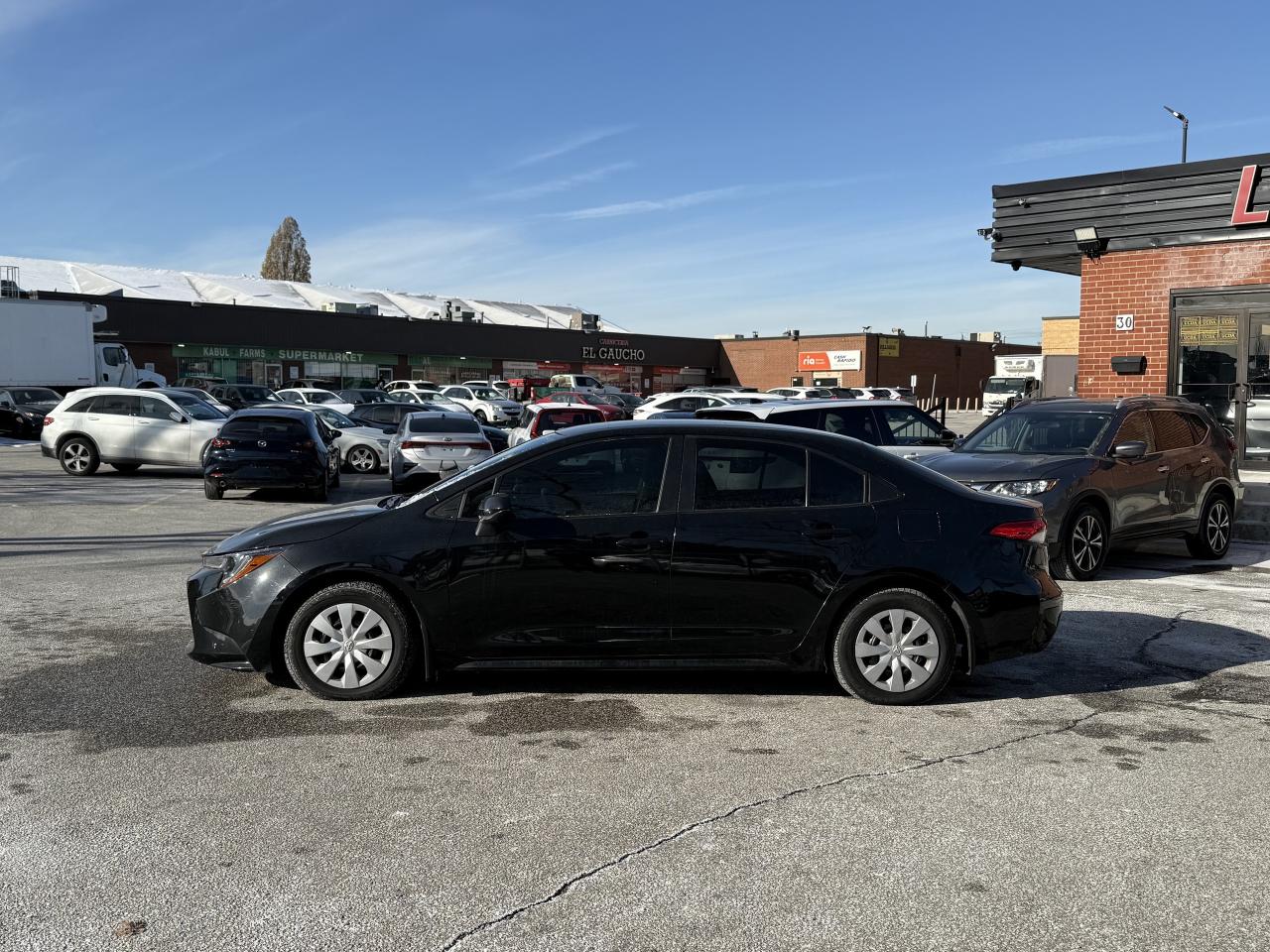 2022 Toyota Corolla L CVT l 2.0L l One Owner l FWD l 4Cyl l Fuel Saver Photo2