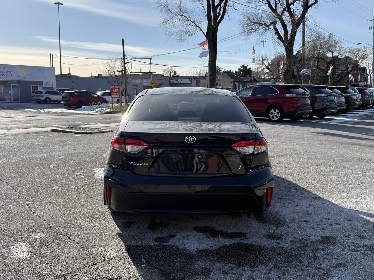 2022 Toyota Corolla L CVT l 2.0L l One Owner l FWD l 4Cyl l Fuel Saver Photo4