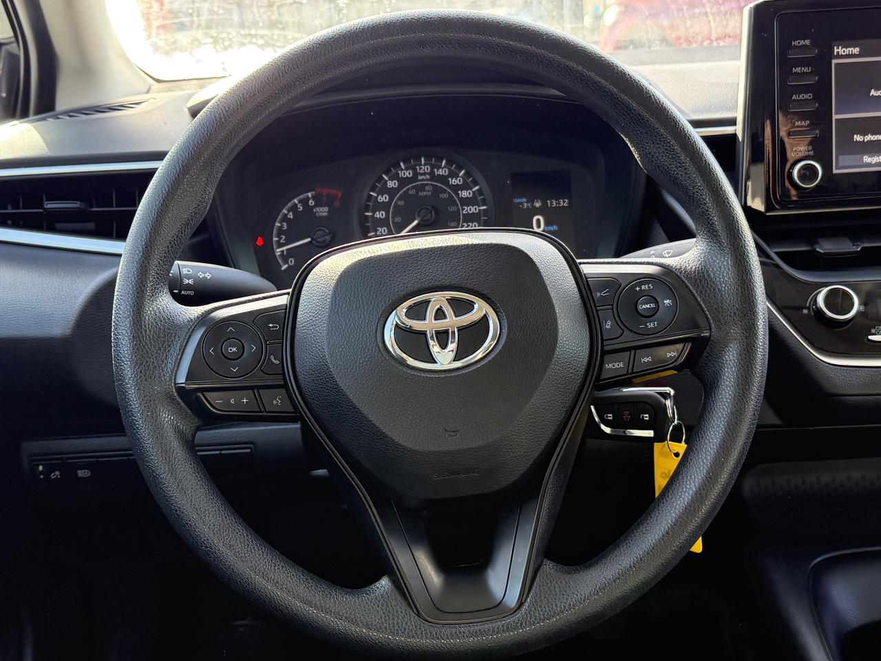 2022 Toyota Corolla L CVT l 2.0L l One Owner l FWD l 4Cyl l Fuel Saver Photo