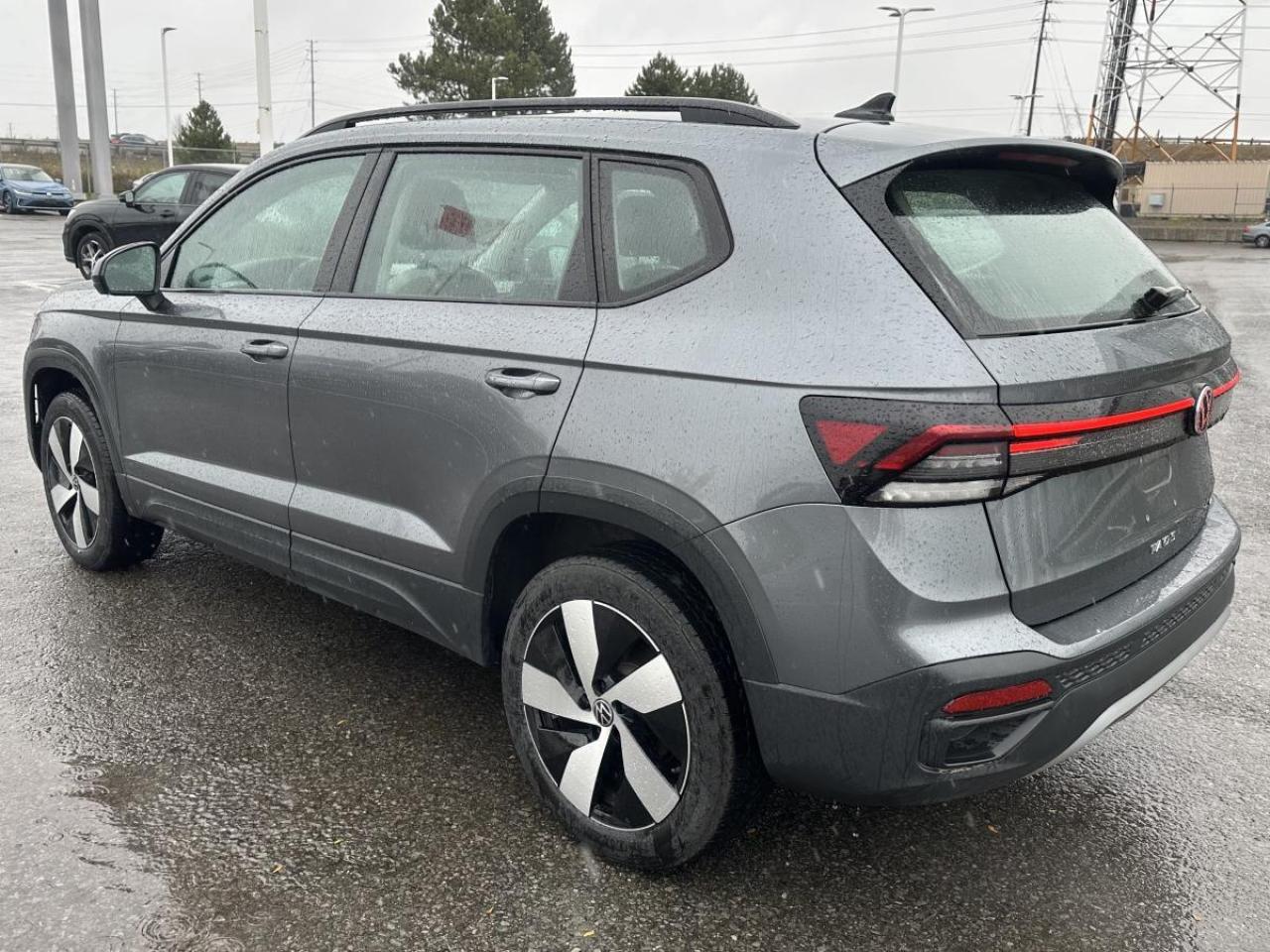 2025 Volkswagen Taos Trendline AWD Photo