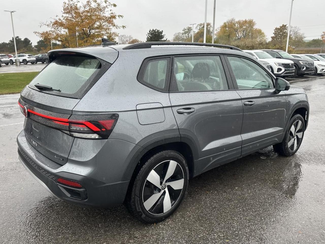 2025 Volkswagen Taos Trendline 4Motion AWD Photo