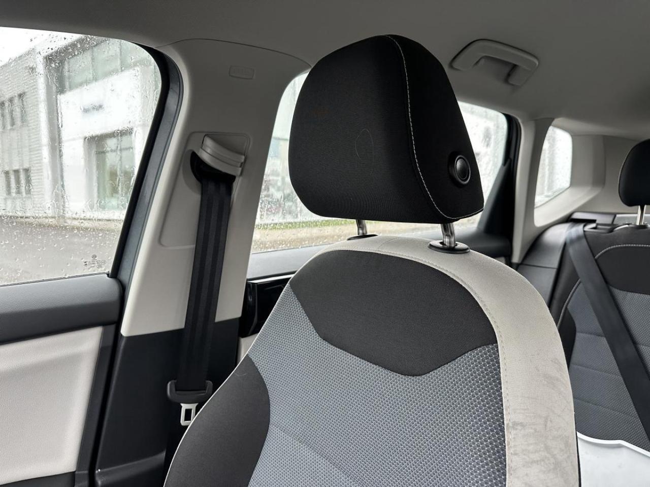 2025 Volkswagen Taos Trendline 4Motion AWD Photo