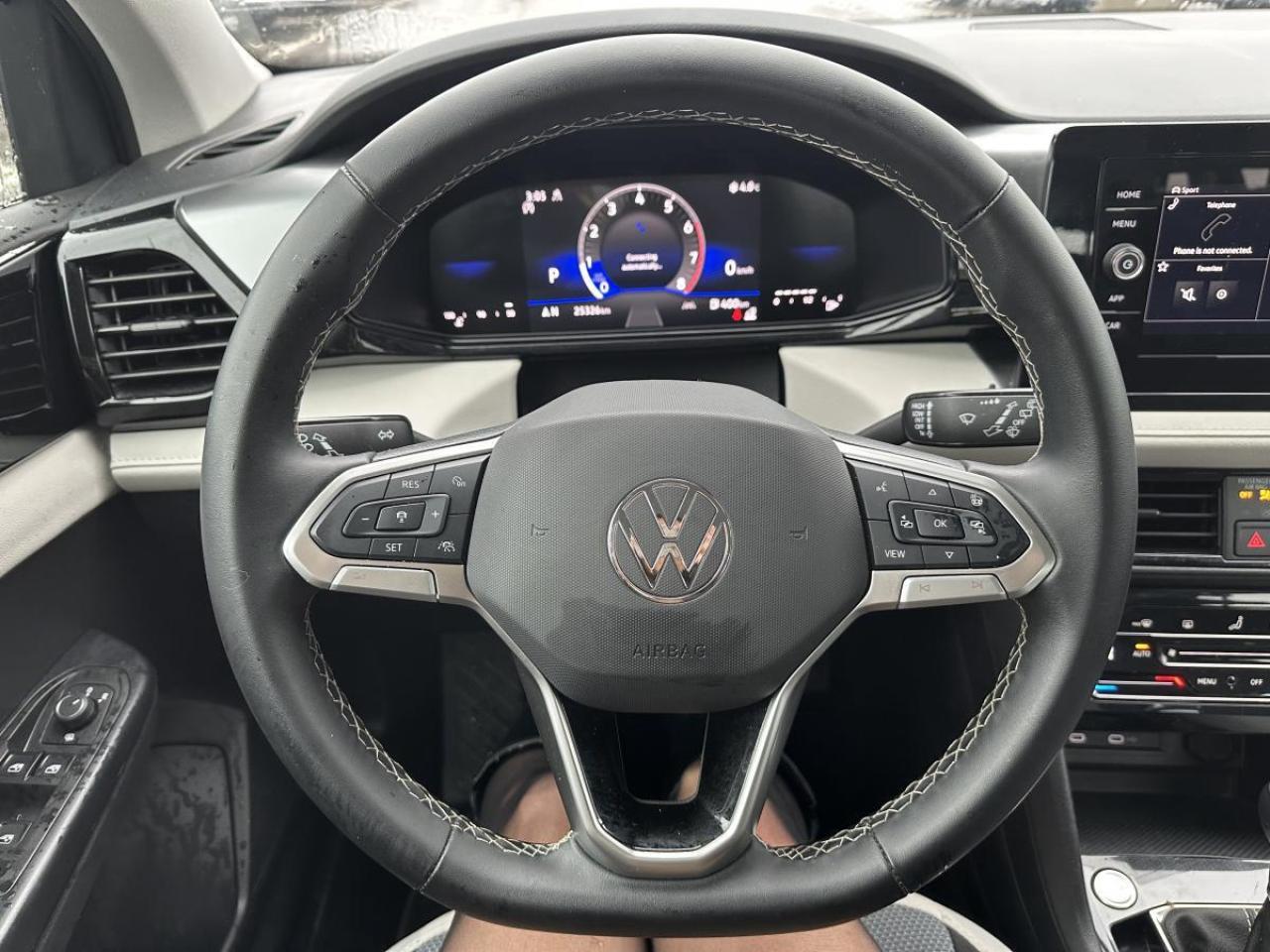 2025 Volkswagen Taos Trendline 4Motion AWD Photo