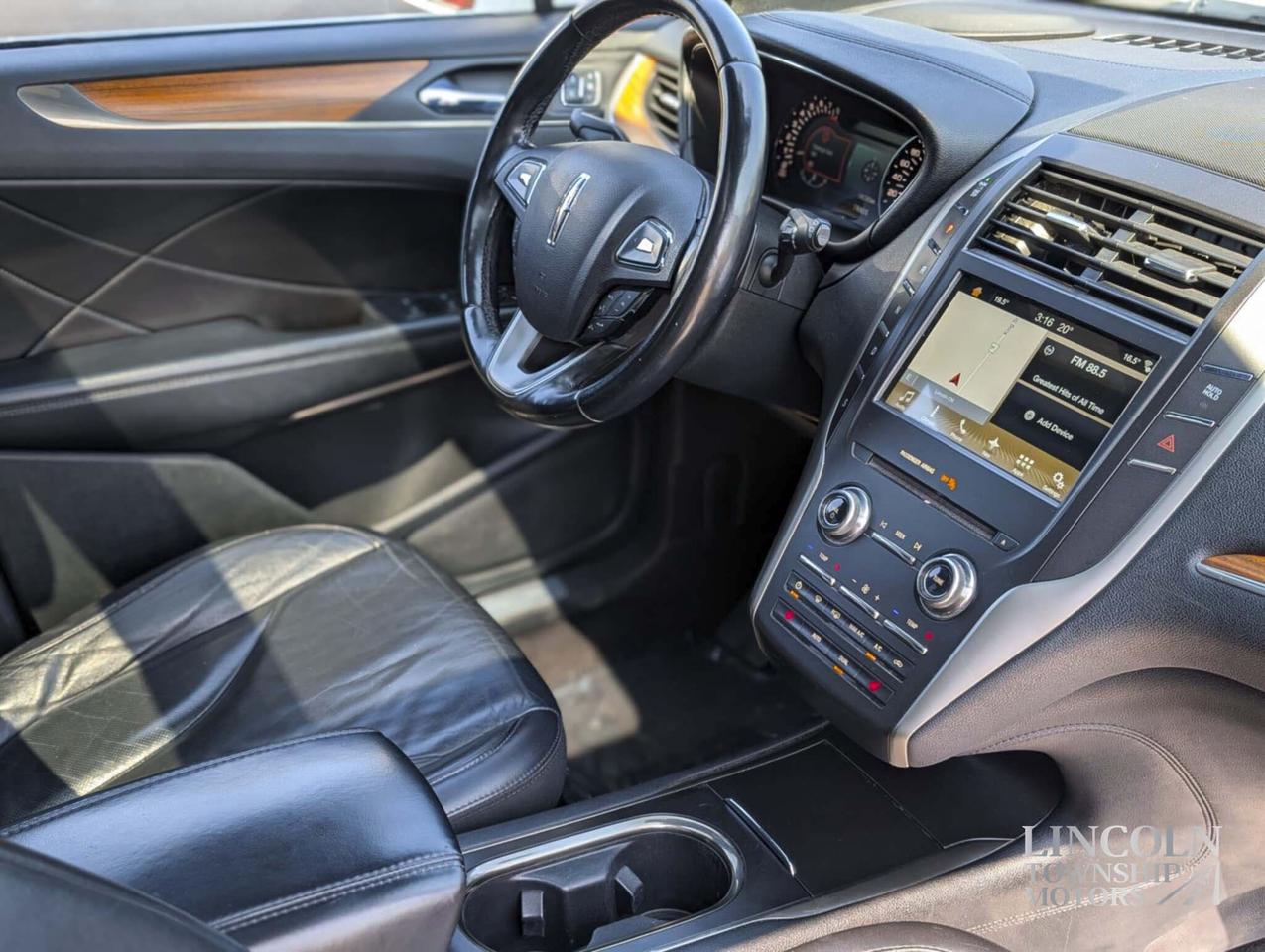 2017 Lincoln MKC Select - RMT START, CLEAN CARFAX, AWD, NAV & MORE! Photo