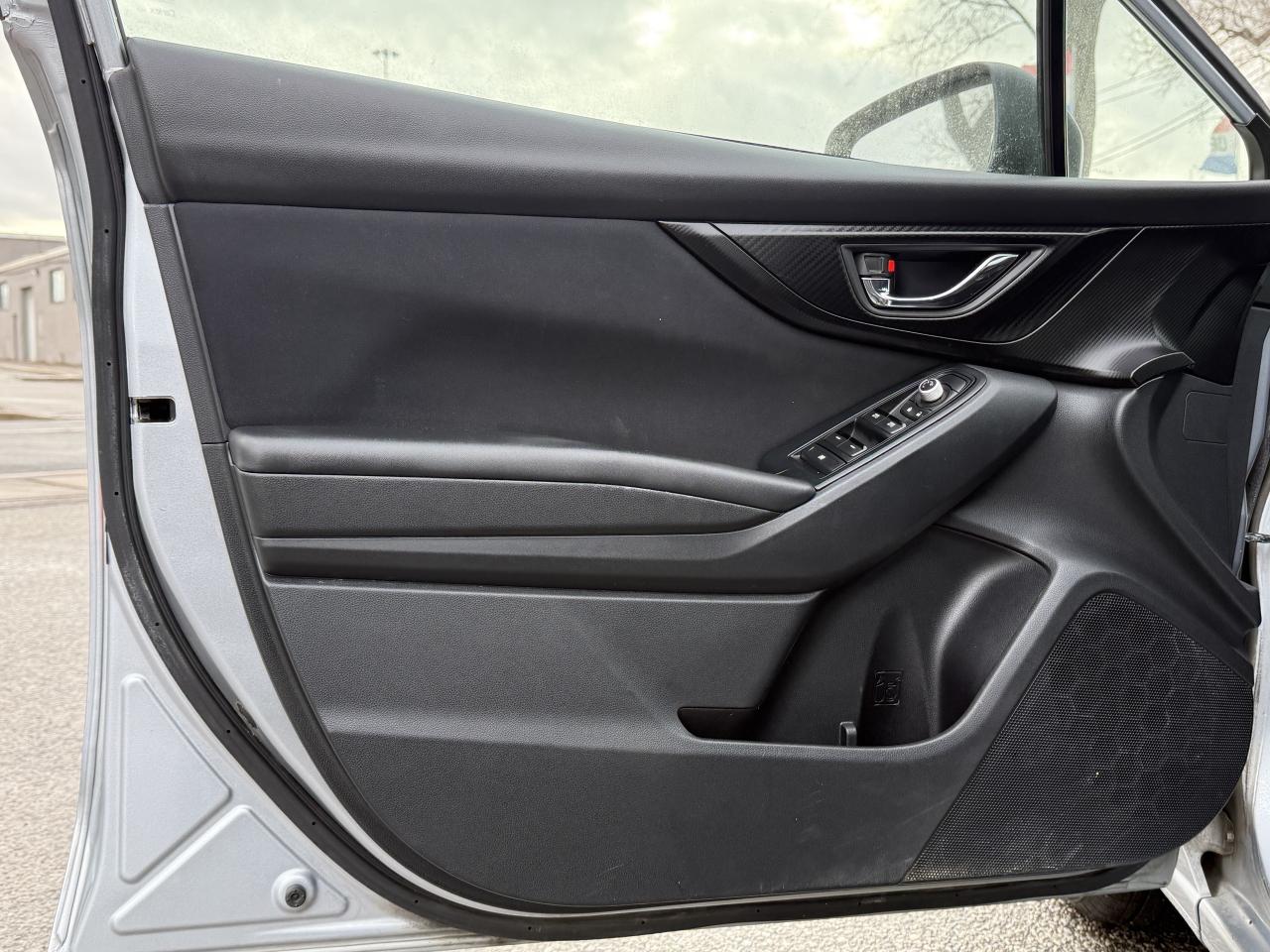 2019 Subaru Impreza 2.0i l Touring l No Accidents l RCam l AWD Photo