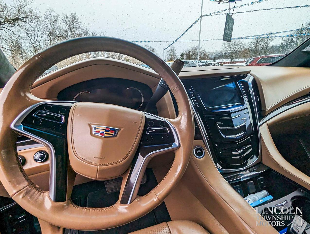 2019 Cadillac Escalade Platinum Edition- FULLY LOADED, AWD, HEATED SEATS Photo