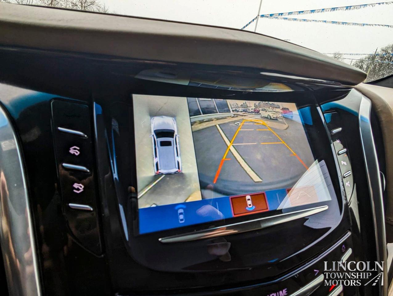 2019 Cadillac Escalade Platinum Edition- FULLY LOADED, AWD, HEATED SEATS Photo