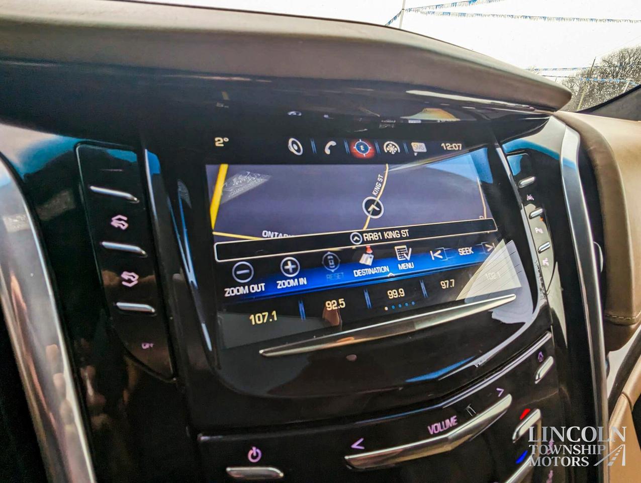 2019 Cadillac Escalade Platinum Edition- FULLY LOADED, AWD, HEATED SEATS Photo