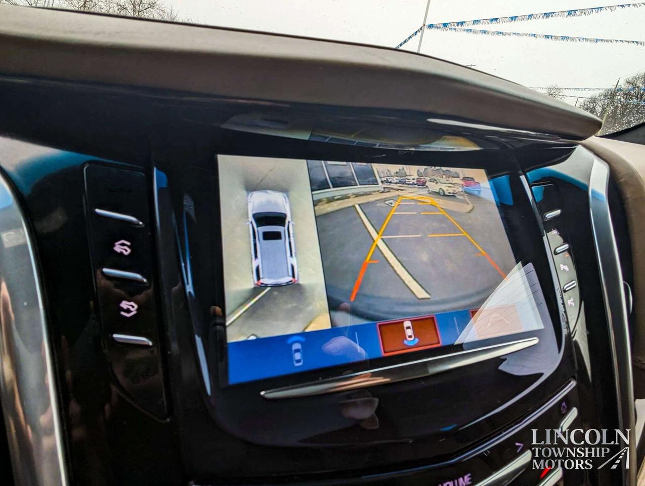2019 Cadillac Escalade Platinum Edition- FULLY LOADED, AWD, HEATED SEATS Photo