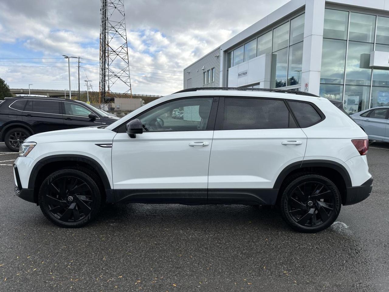 2024 Volkswagen Taos Comfortline Black Edition 4Motion AWD Photo