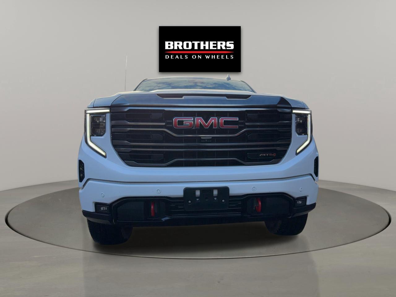 2022 GMC Sierra 1500 4WD Crew Cab 147 AT4 No Accident One Owner Photo