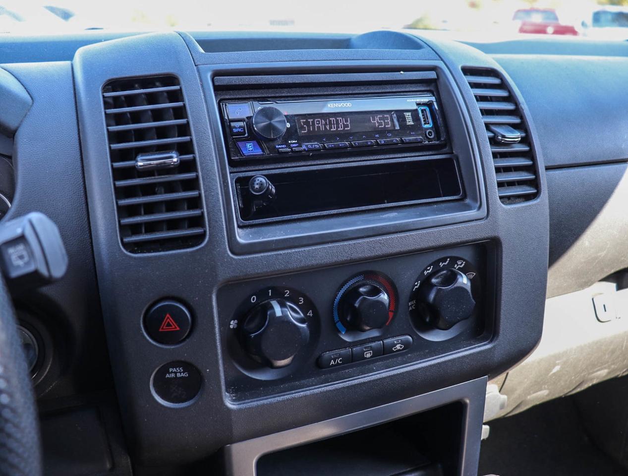 2012 Nissan Pathfinder S !!! NO ACCIDENTS !!! SOLD AS IS   NO INSPECTION Photo
