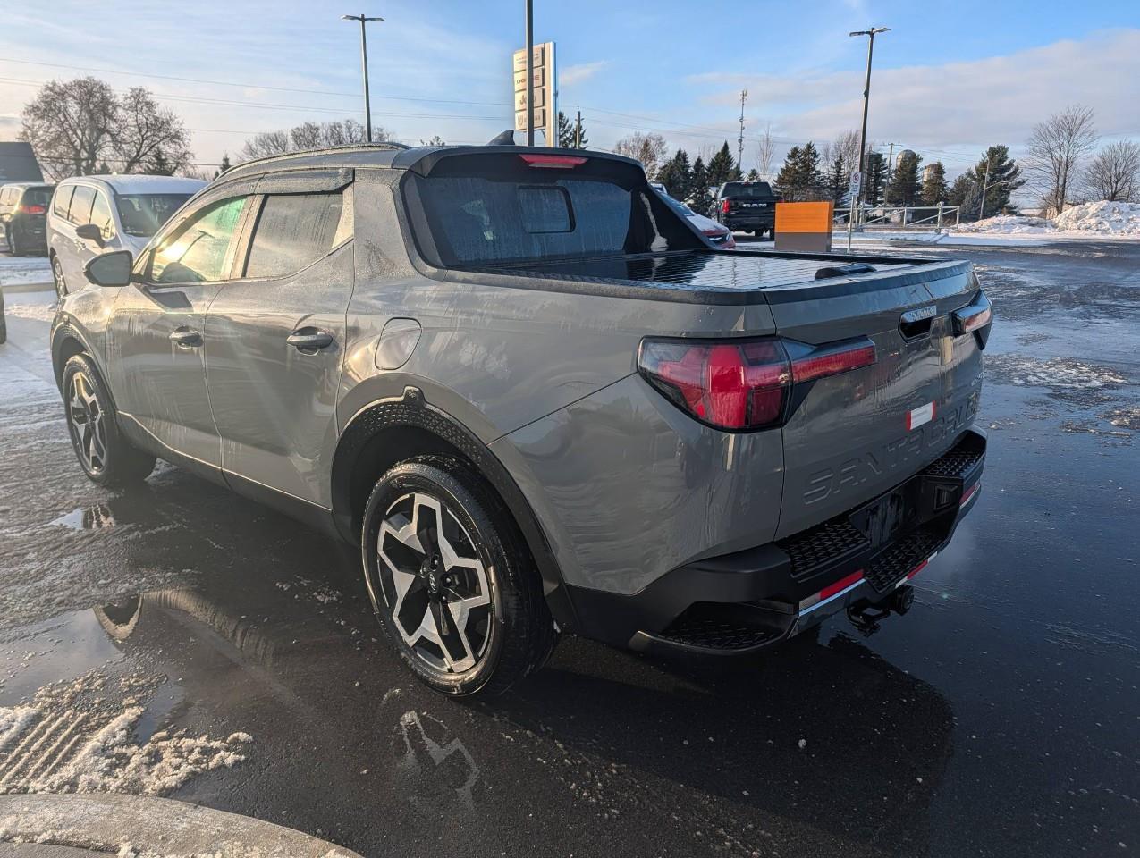 2022 Hyundai Santa Cruz Ultimate w/Colour Package Photo