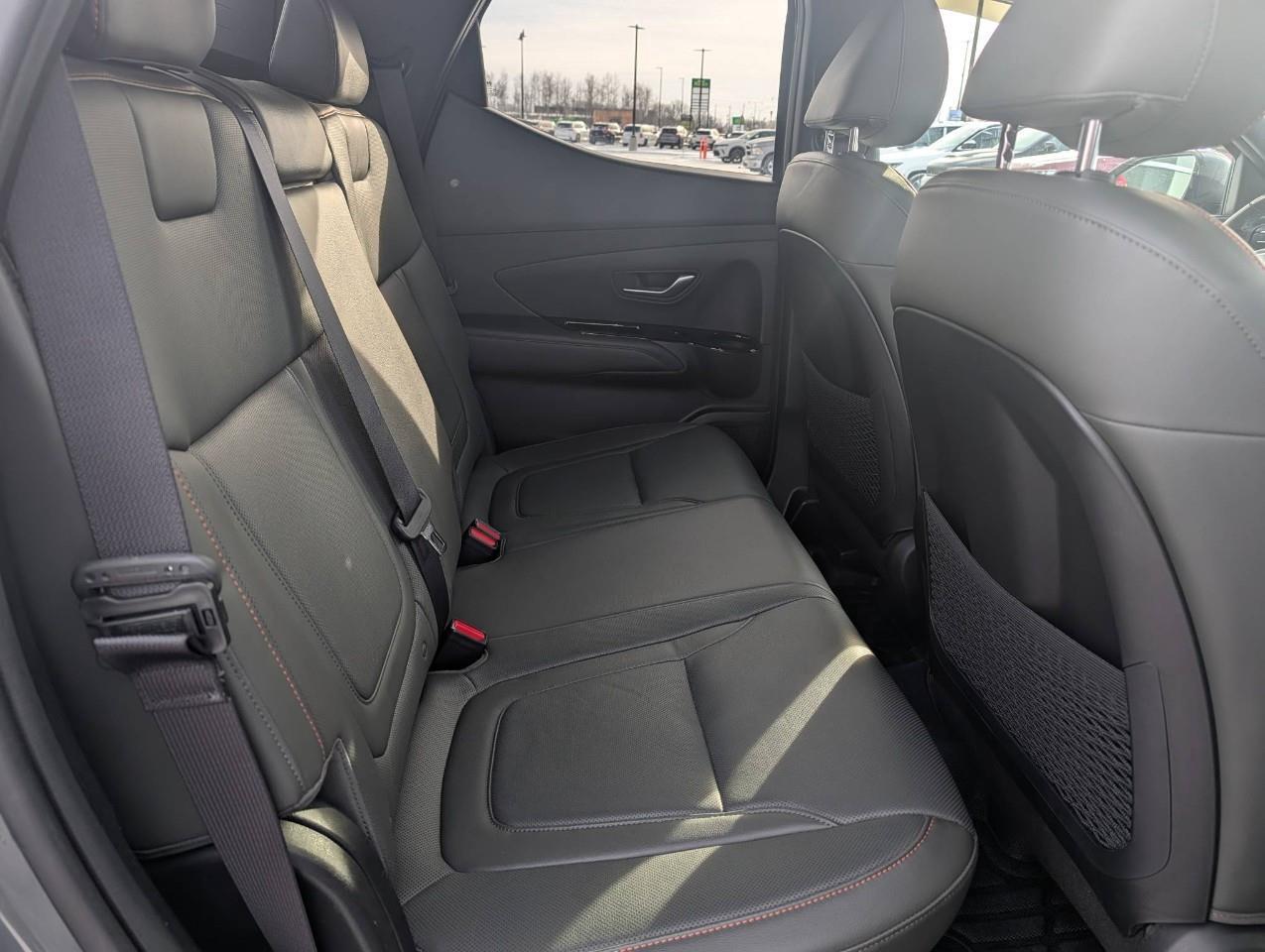 2022 Hyundai Santa Cruz Ultimate w/Colour Package ONE OWNER Photo