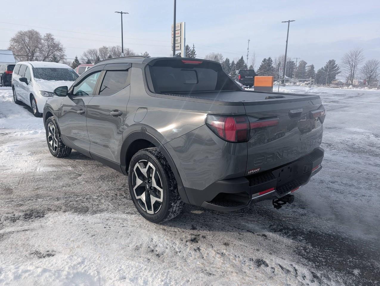 2022 Hyundai Santa Cruz Ultimate w/Colour Package ONE OWNER Photo