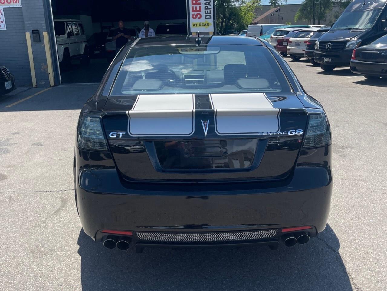 2009 Pontiac G8 4dr Sdn GT Supercharged/Sunroof/Auto/6.0L V8 Photo