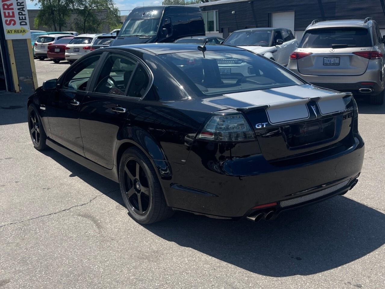 2009 Pontiac G8 4dr Sdn GT Supercharged/Sunroof/Auto/6.0L V8 Photo