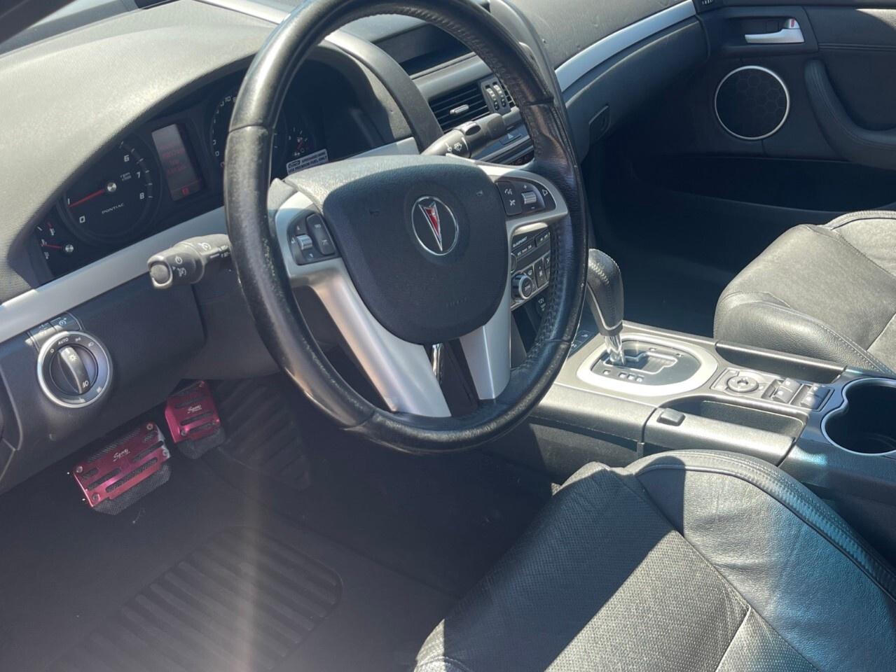 2009 Pontiac G8 4dr Sdn GT Supercharged/Sunroof/Auto/6.0L V8 Photo