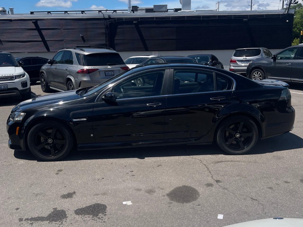 2009 Pontiac G8 4dr Sdn GT Supercharged/Sunroof/Auto/6.0L V8 Photo