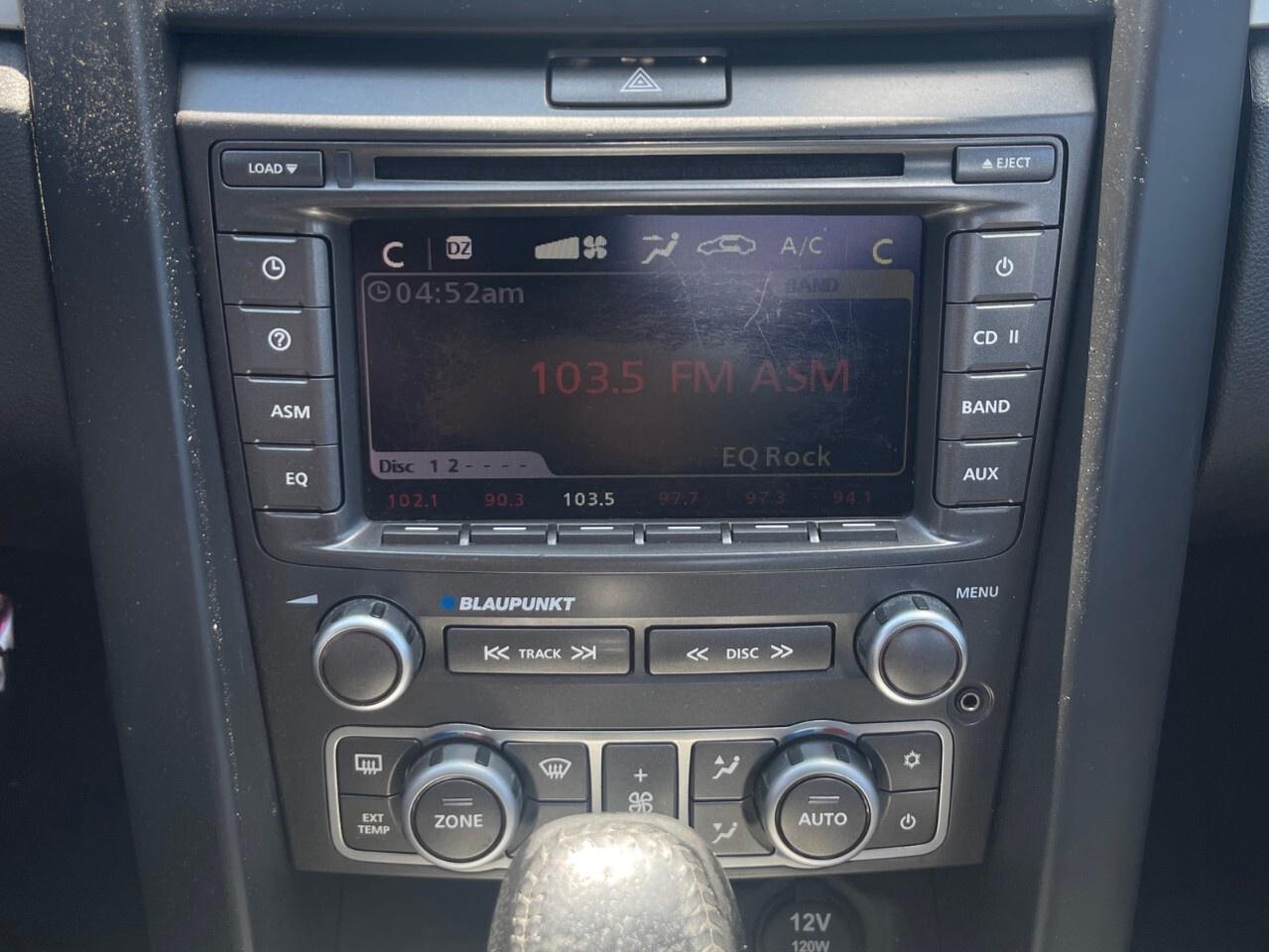 2009 Pontiac G8 4dr Sdn GT Supercharged/Sunroof/Auto/6.0L V8 Photo