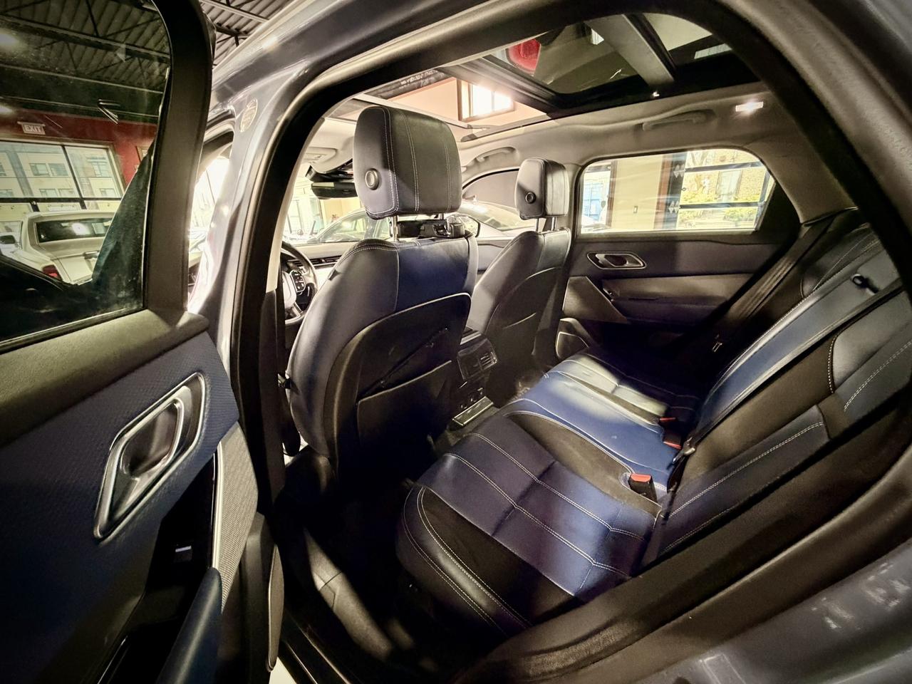 2018 Land Rover Range Rover Velar P380 R-Dynamic SE Photo