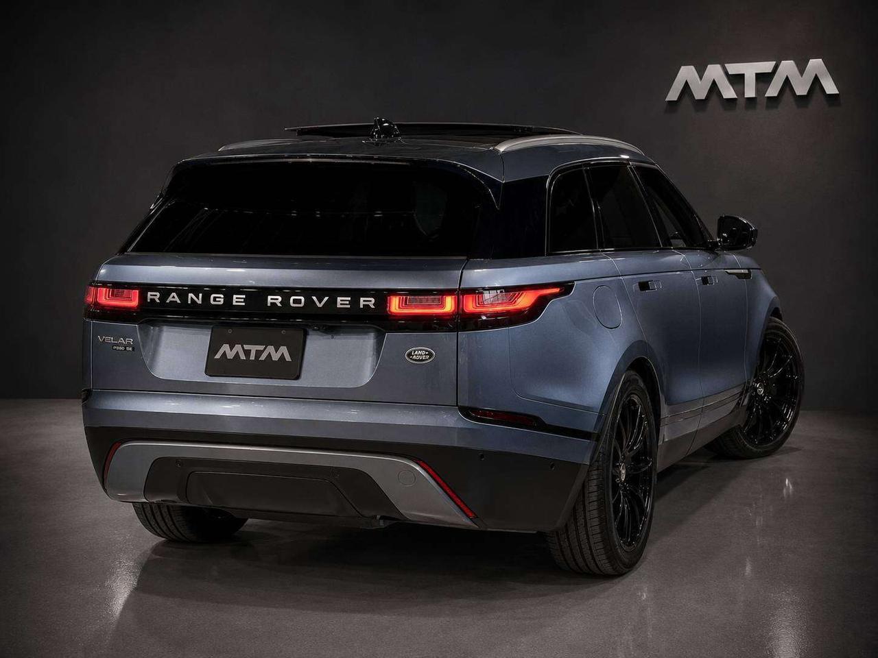 2018 Land Rover Range Rover Velar P380 R-Dynamic SE Photo