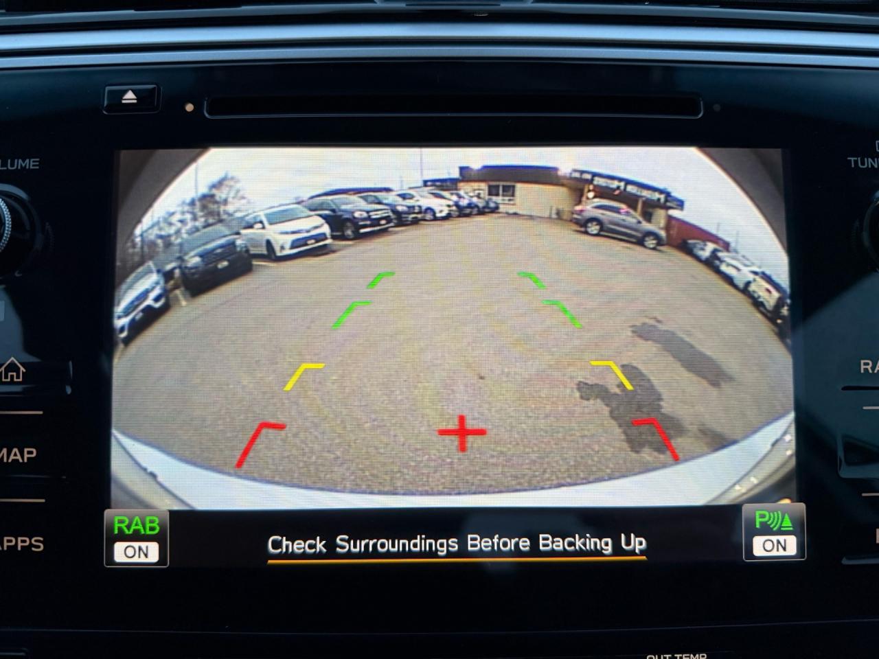 2018 Subaru Legacy 3.6R Limited w/EyeSight Pkg  ACCIDENT FREE MINT Photo