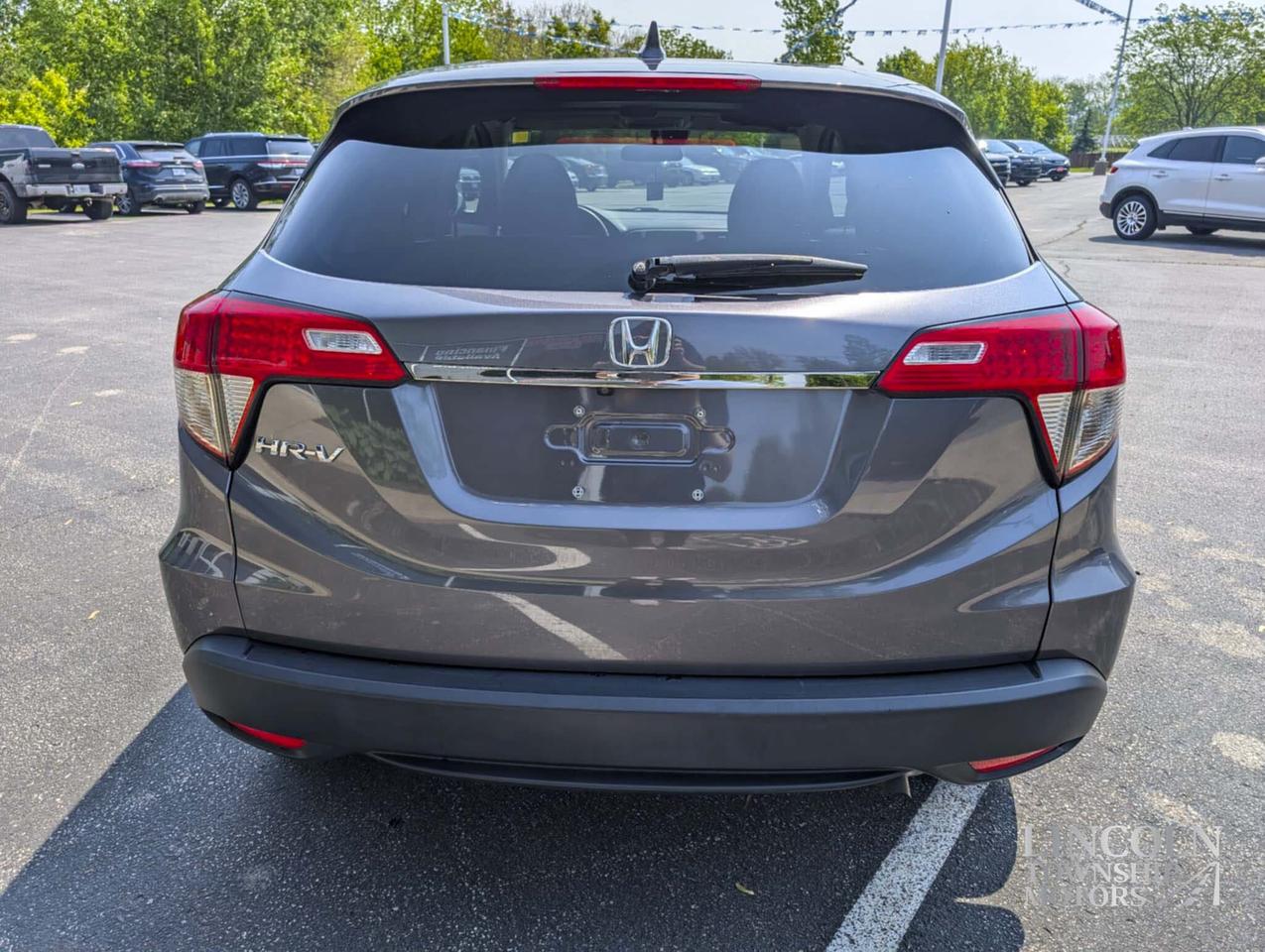 2020 Honda HR-V LX- CLEAN CARFAX, BACKUP CAM, HEATED SEATS & MORE! Photo