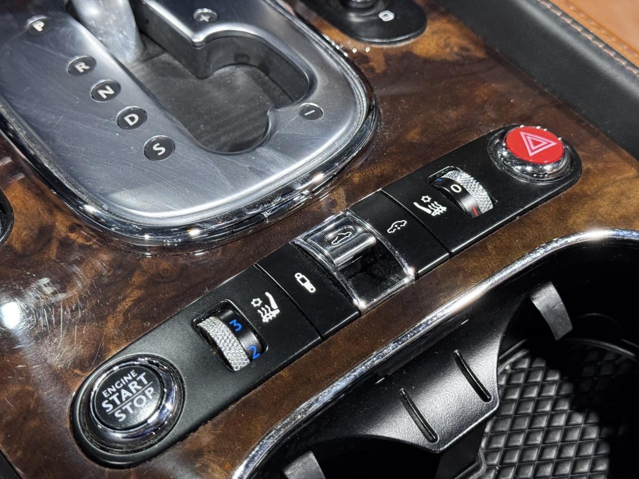 2013 Bentley Continental GT 2dr Conv Photo