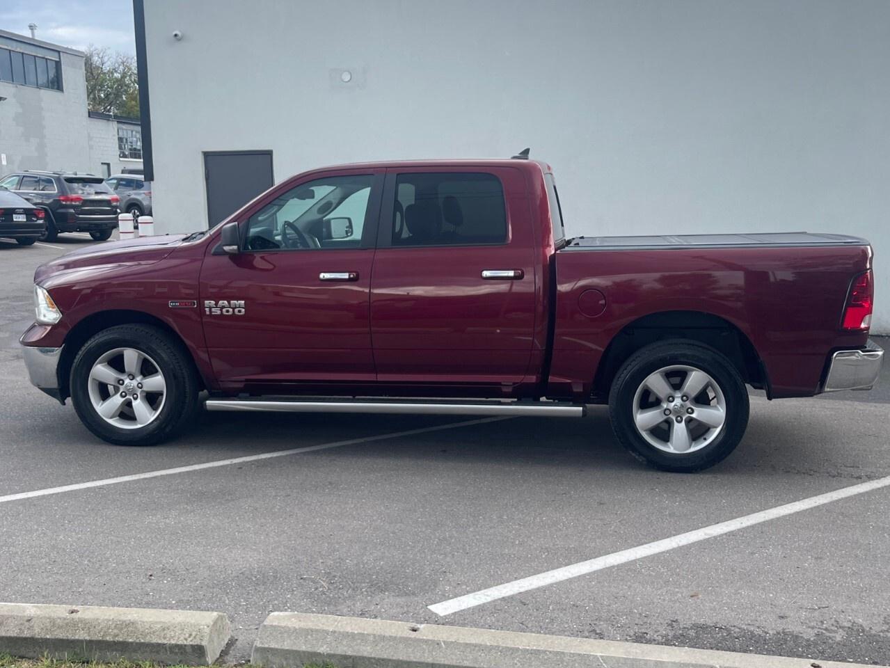 2018 RAM 1500 SLT 4x4 Crew Cab 5'7 Box Diesel/SLT/Navigation/Bac Photo
