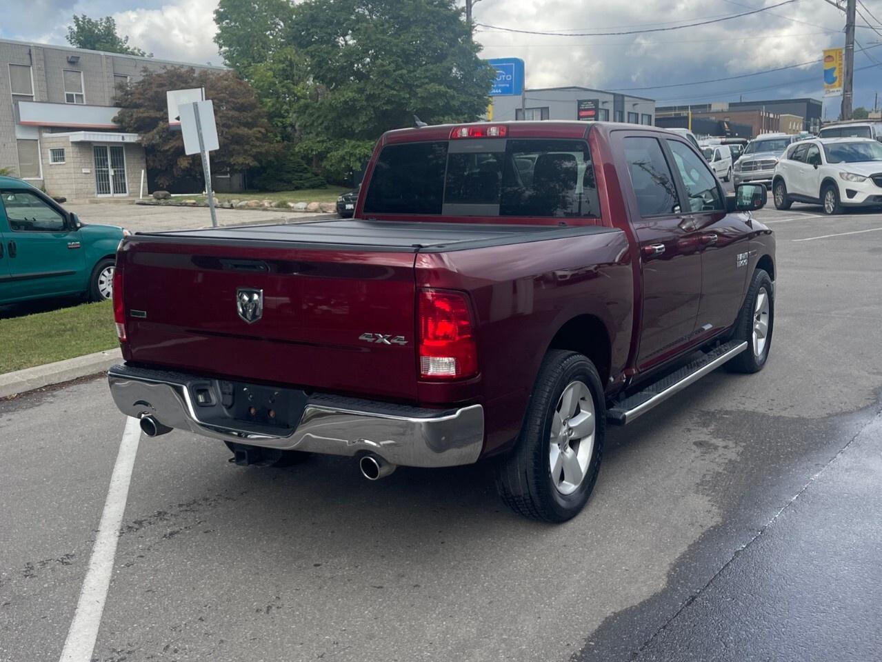 2018 RAM 1500 SLT 4x4 Crew Cab 5'7 Box Diesel/SLT/Navigation/Bac Photo
