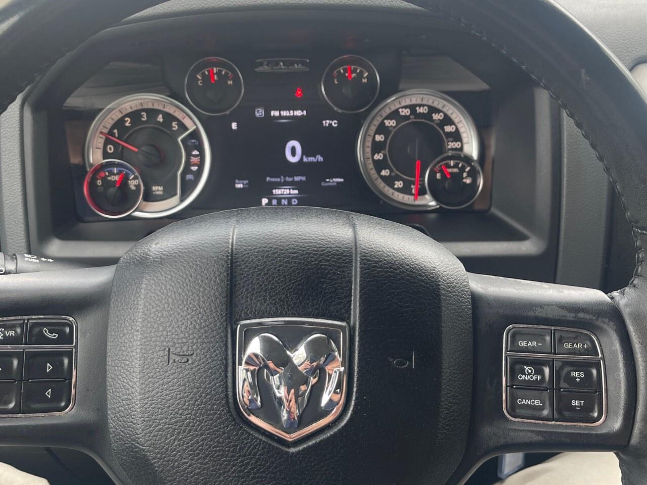 2018 RAM 1500 SLT 4x4 Crew Cab 5'7 Box Diesel/SLT/Navigation/Bac Photo