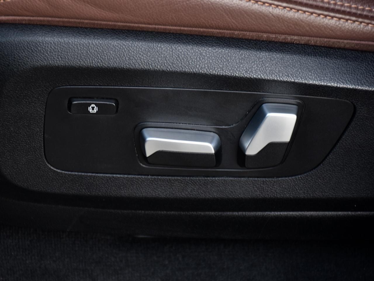 2022 BMW X5 BMWWarranty l XDrive l 40i l 335HP l AmbientLights Photo