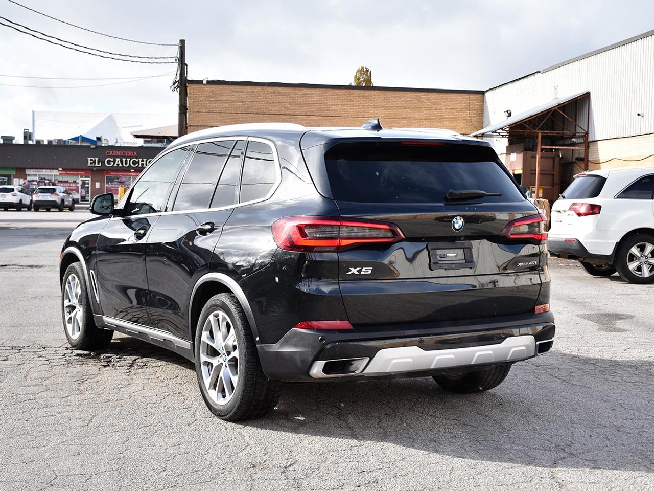 2022 BMW X5 BMWWarranty l XDrive l 40i l 335HP l AmbientLights Photo