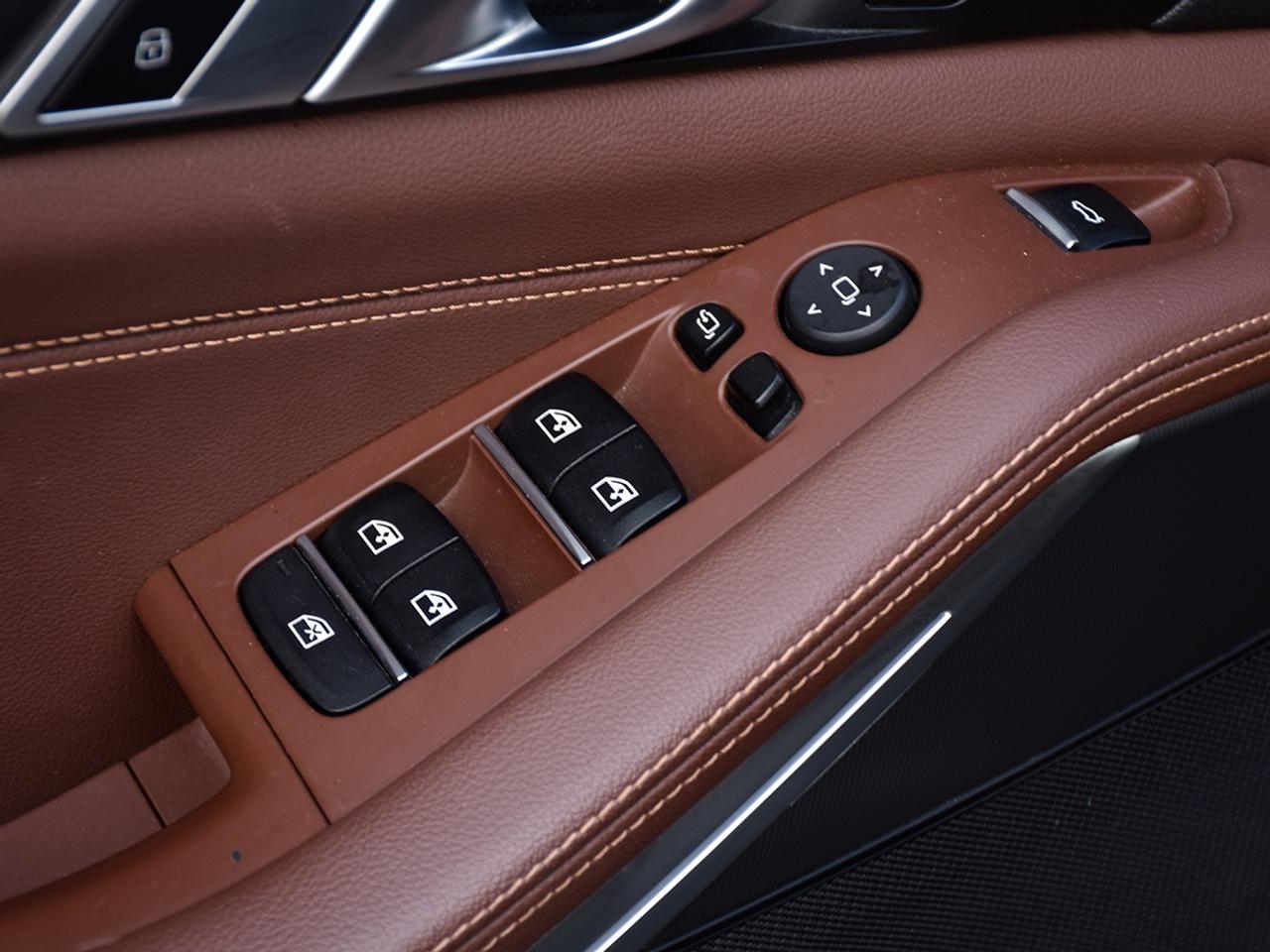 2022 BMW X5 BMWWarranty l XDrive l 40i l 335HP l AmbientLights Photo