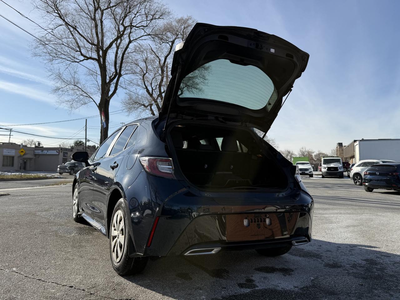 2020 Toyota Corolla Hatchback 6Spd l One Owner l FWD l LDW l Hatchback l 2.0L l Photo