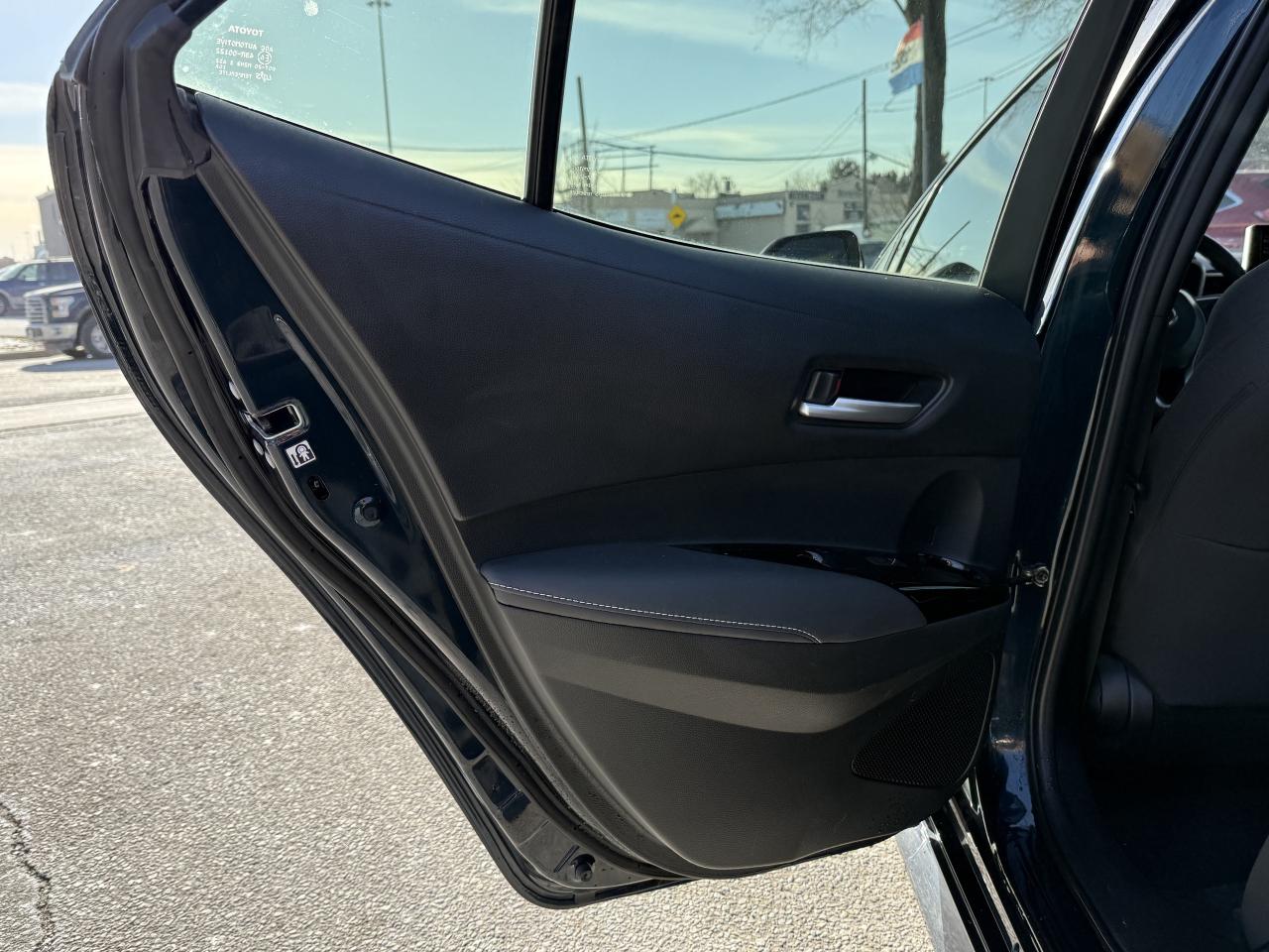 2020 Toyota Corolla Hatchback 6Spd l One Owner l FWD l LDW l Hatchback l 2.0L l Photo