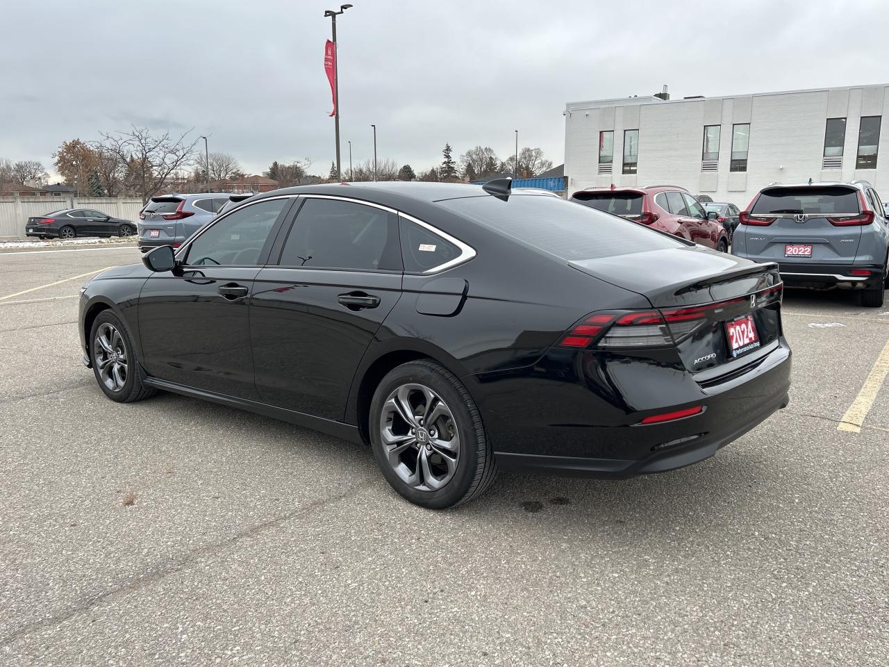 2024 Honda Accord Sedan EX  Sunroof  CarPlay  Rear Camera Heated Seats Photo3