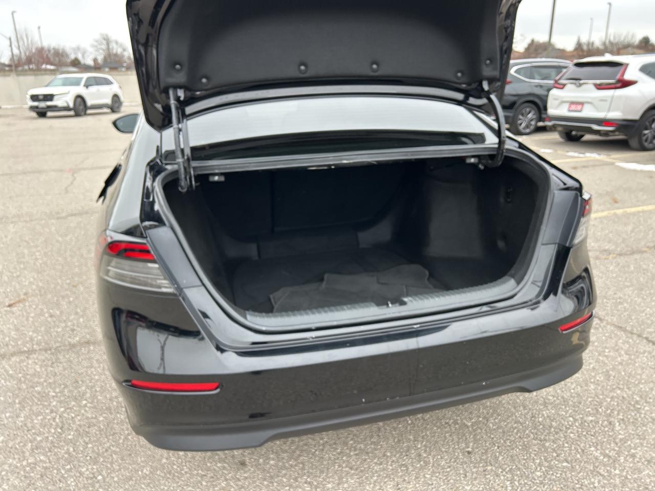 2024 Honda Accord Sedan EX  Sunroof  CarPlay  Rear Camera Heated Seats Photo